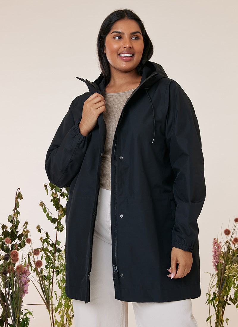 Refuge Waterproof Jacket - Black