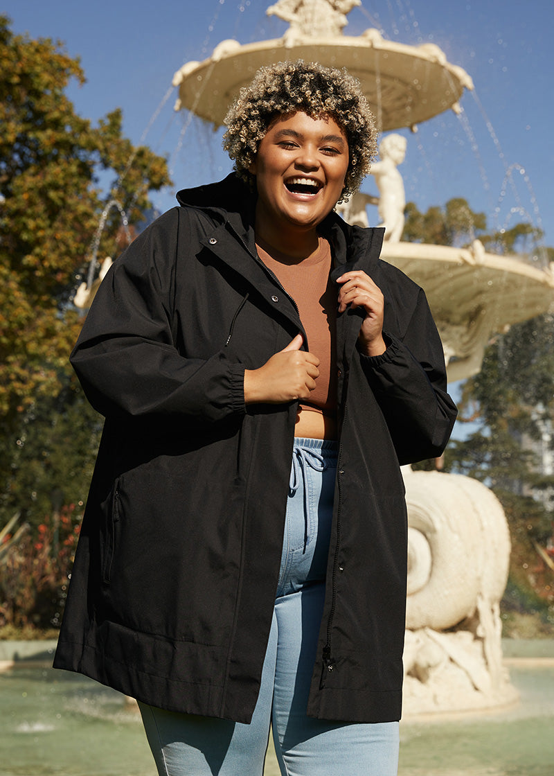 Amble_Sustainable_Raincoat_Refuge_Jacket_Black_3.jpg