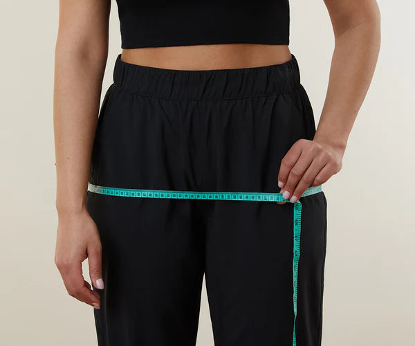 Sizing_-_Hip_600x600_317a4d51-d20c-4ed8-8ac9-370aa0f79ea0.webp